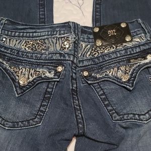 Miss Me Cuffed Capris